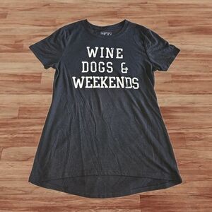 MODERN LUX Size XS Black Graphic T-shirt